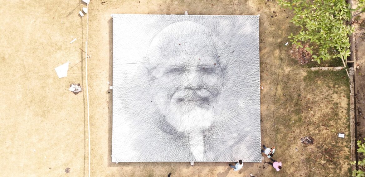 30×30 feet portrait of Prime Minister Narendra Modi string portrait thread art